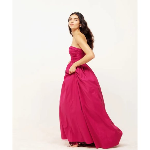 NWOT Reformation Kastoria Dress in Rhubarb Pink Red Maxi Pleated Sleeveless Gown - Picture 2 of 9